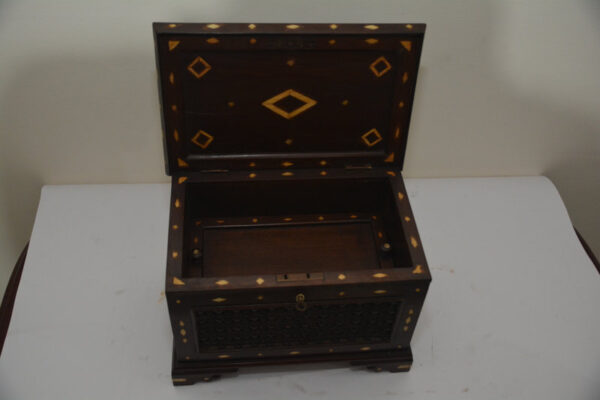 Product 60 - Image 3