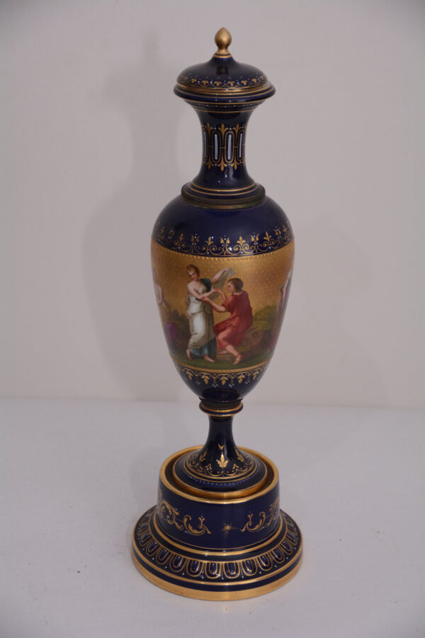 Product 211 - Image 3