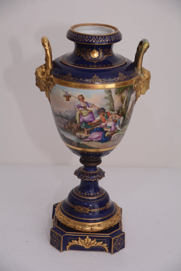 Product 216 - Image 2