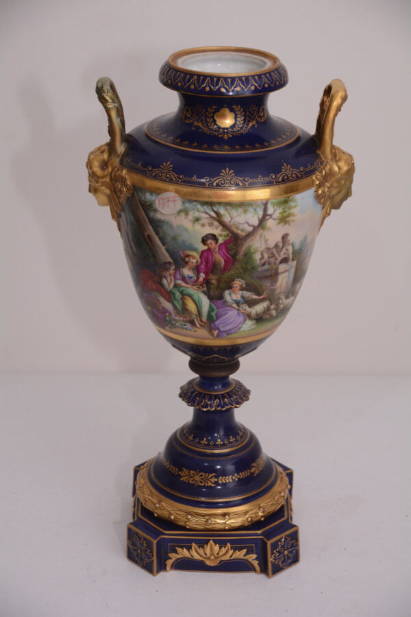 Product 216 - Image 3