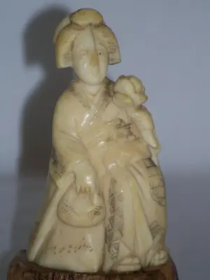 Early Chinese Carved Ivory Figure of Lady