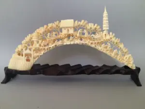 CHINESE IVORY CARVING
