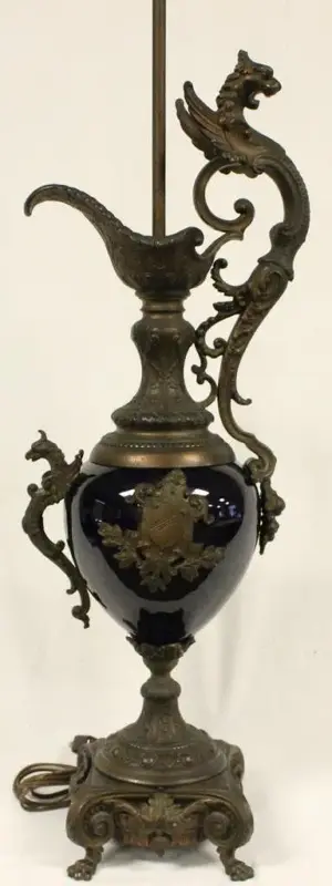 19TH CENTURY FRENCH COBALT PORCELAIN GRIFFIN LAMP
