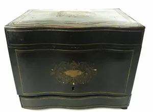 J69-12 INLAID TANTALUS BOX AND HOLDER