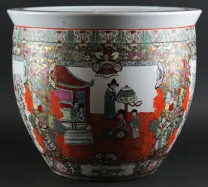 Large Chinese Export Porcelain Fish Bowl in the Rose