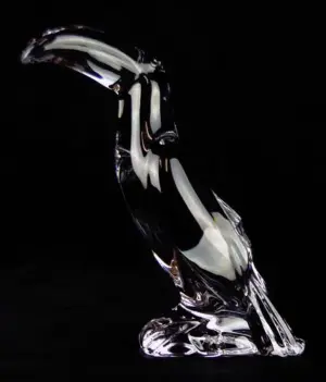 BACCARAT CRYSTAL TUCAN FIGURINE