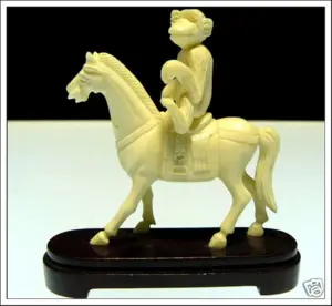 BONE MONKEY RIDING HORSE