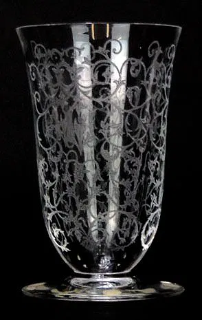 VINTAGE RARE ETCHED BACCARAT VASE
