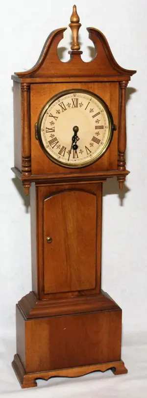 TREND CLOCKS OF ZEELAND,MICH. GRANDFATHER CLOCK