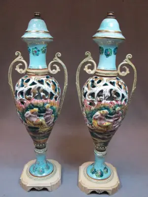 Capodimonti style pair of urns