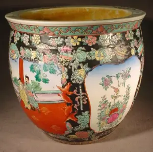 Old Chinese export bowl
