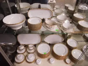 T & V Limoges China Service