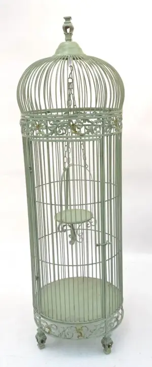 LARGE DECORATIVE IRON BIRDCAGE