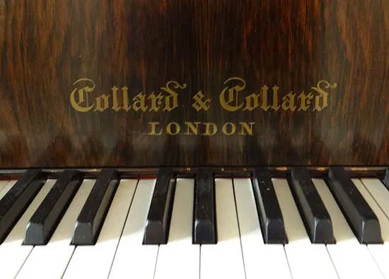 Musical Instruments : A c1915 baby grand piano by - Image 6