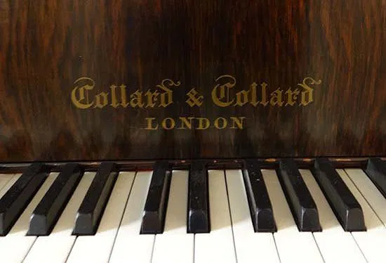 Musical Instruments : A c1915 baby grand piano by - Image 5