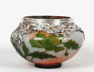 LORRAINE SILVER OVERLAID CAMEO GLASS BOWL