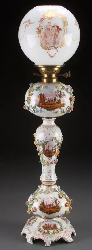 DRESDEN PORCELAIN BANQUET LAMP, CIRCA 1885