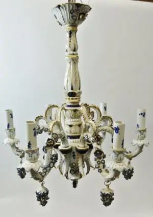 19TH CENTURY DRESDEN PORCELAIN CHANDELIER
