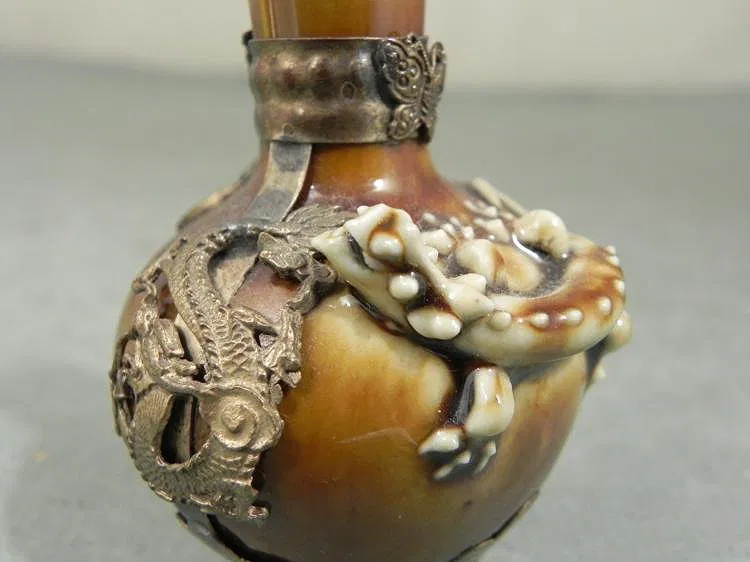Antique Chinese Silver & Porcelain Dragon Snuff Bottle - Image 3