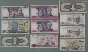 10 Crisp Uncirculated Brazil Paper Money