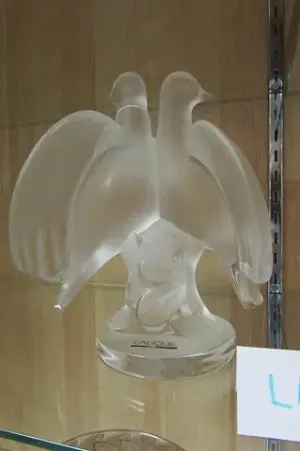 Signed Lalique Two Turtle Doves 9" Tall