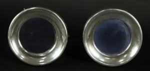 PAIR OF MEXICAN SILVER MINIATURE PHOTO FRAMES